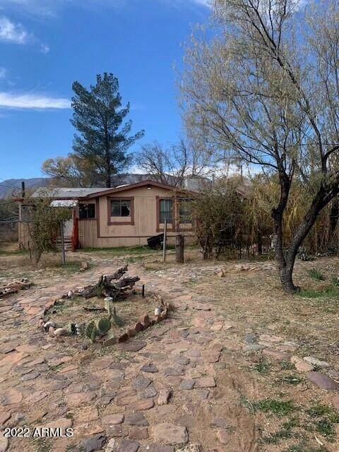 550 Mimosa Street - Photo 1