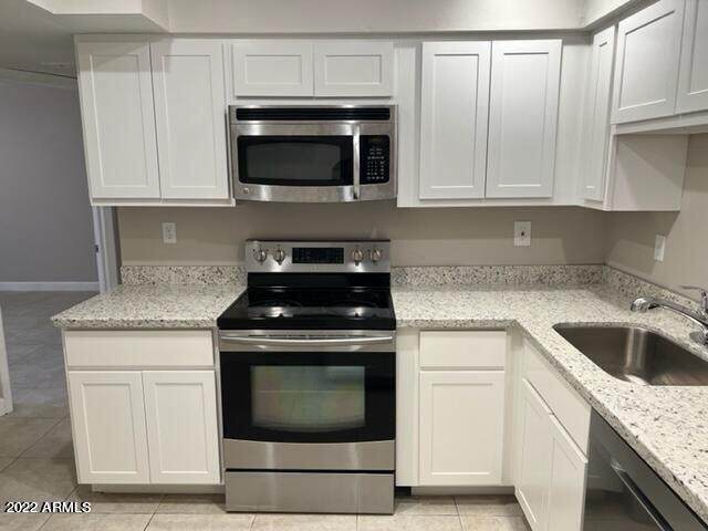 1822 Center Lane - Photo 1