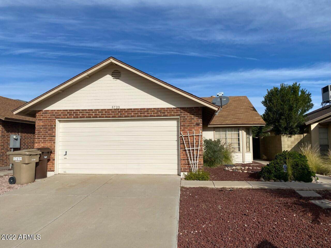 8722 Meadow Drive - Photo 1