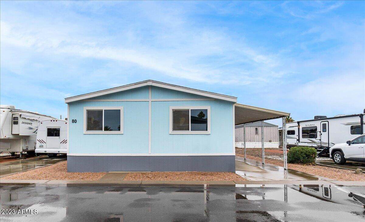 320 Mckellips Road - Photo 1