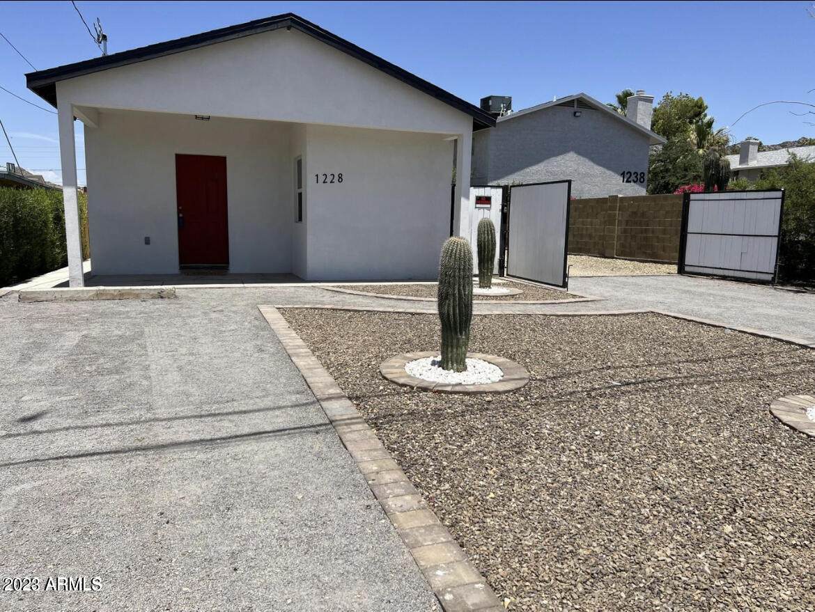 1228 Vogel Avenue - Photo 1