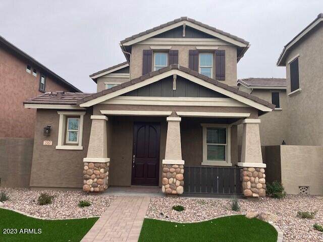 2567 Entwistle Street - Photo 1