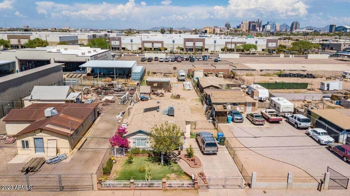 804 Magnolia Street - Photo 1