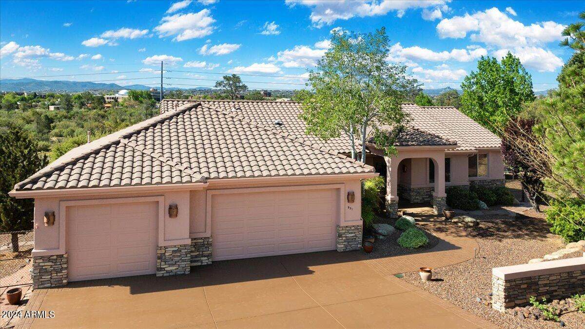 951 Panicum Drive - Photo 1