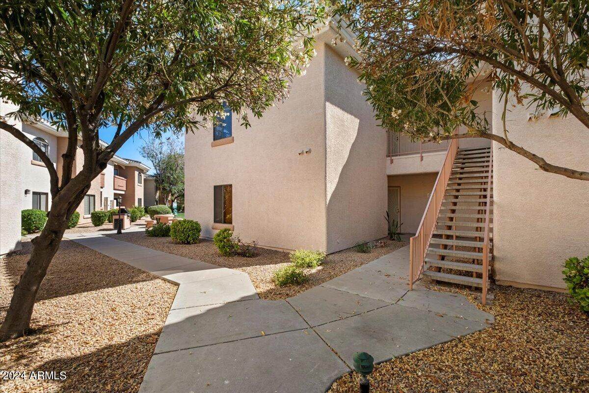 10030 Indian School Road - Photo 1