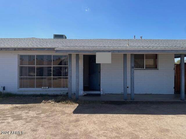 3235 Mariposa Street - Photo 1