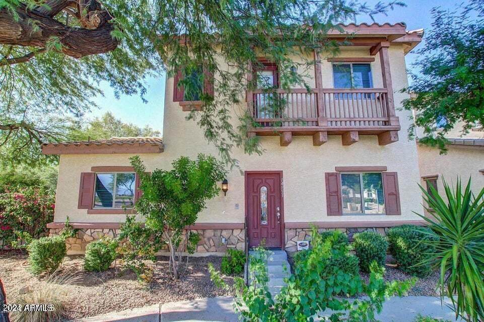 14951 Wilshire Drive - Photo 1