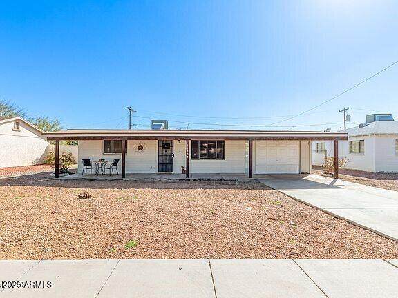 11305 Alabama Avenue - Photo 1