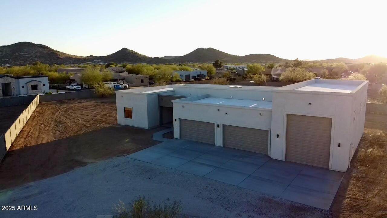 2534 Fernwood Drive - Photo 1