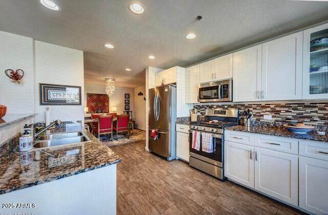 17 Vernon Avenue - Photo 1