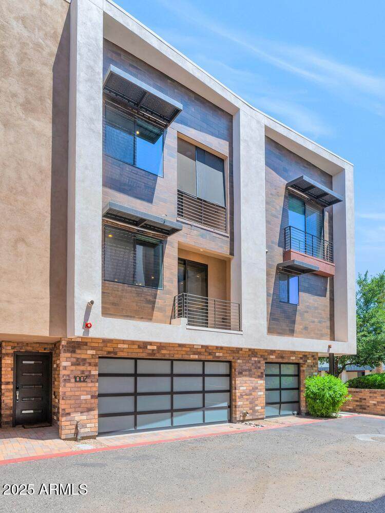 6990 6th Street - Photo 1