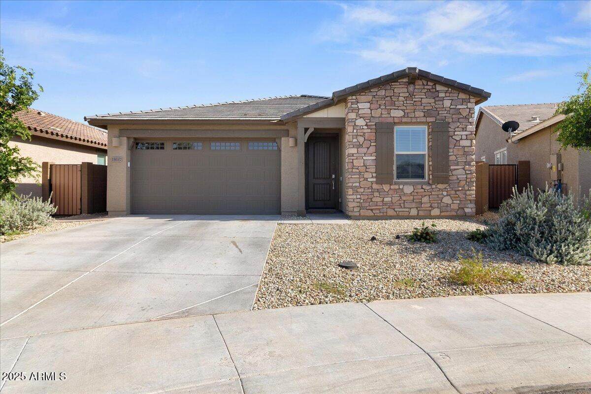 19447 Mariposa Drive - Photo 1