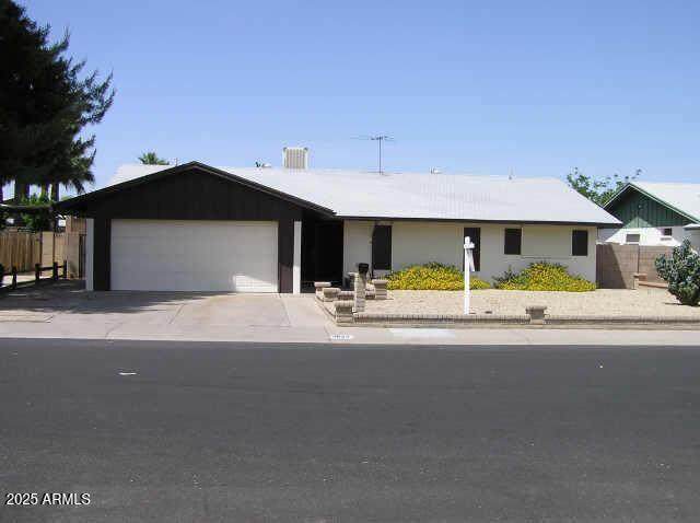 4824 Northview Avenue - Photo 1