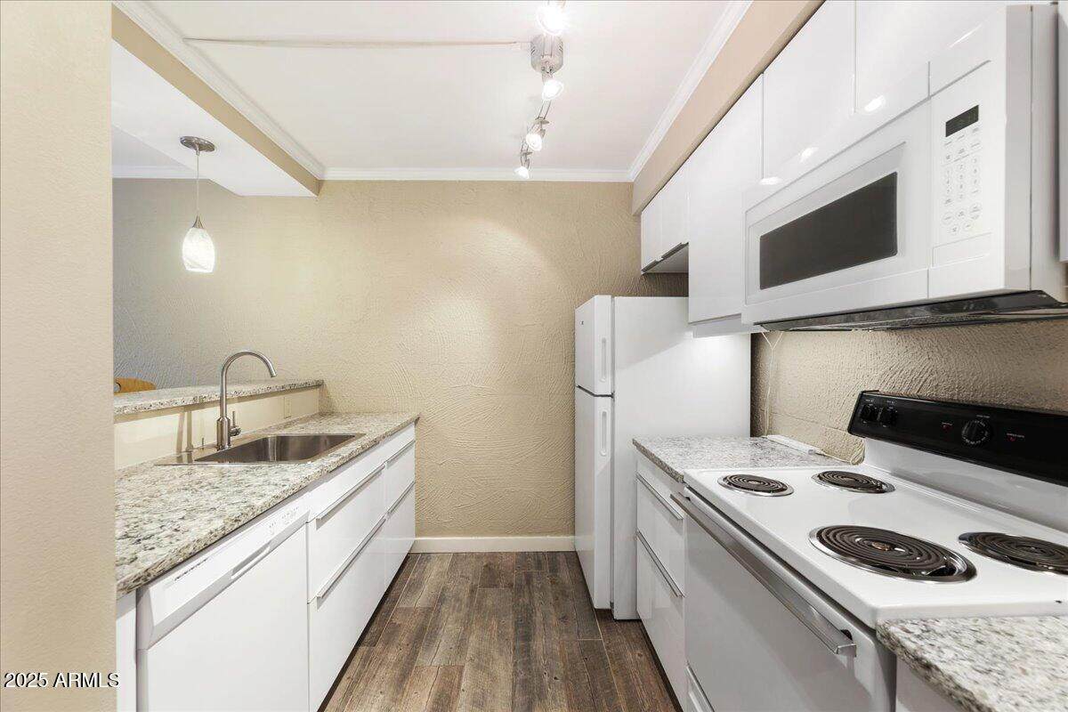 3314 68TH Street - Photo 1