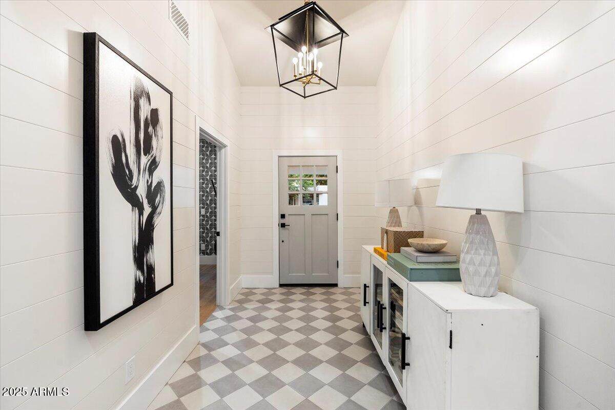 8014 Del Tesoro Drive - Photo 1