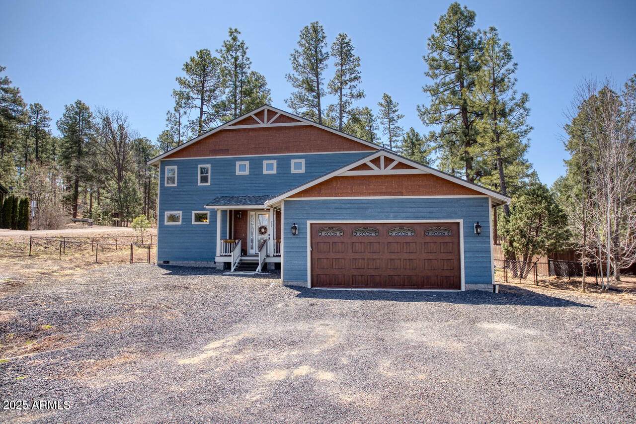 381 Iris Lane - Photo 1