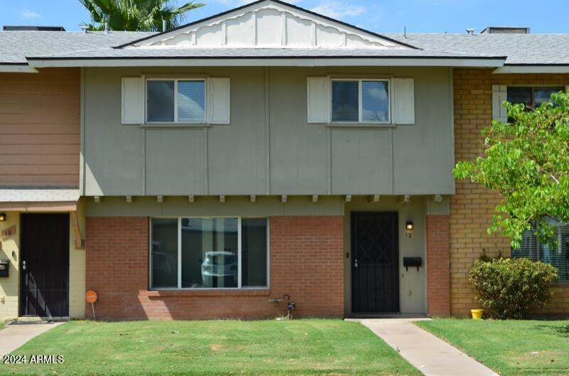 12 Hermosa Drive - Photo 1