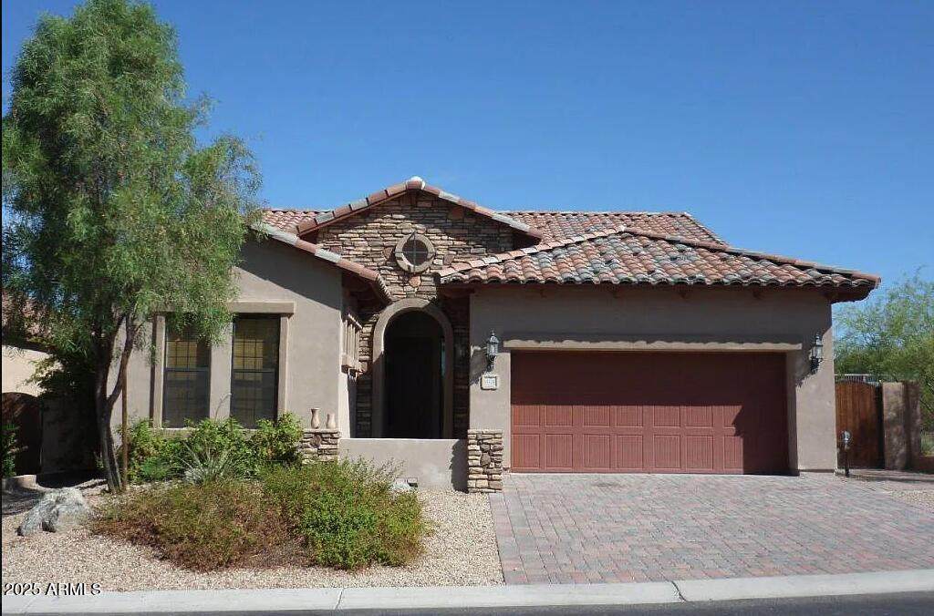 6934 Portia Street - Photo 1