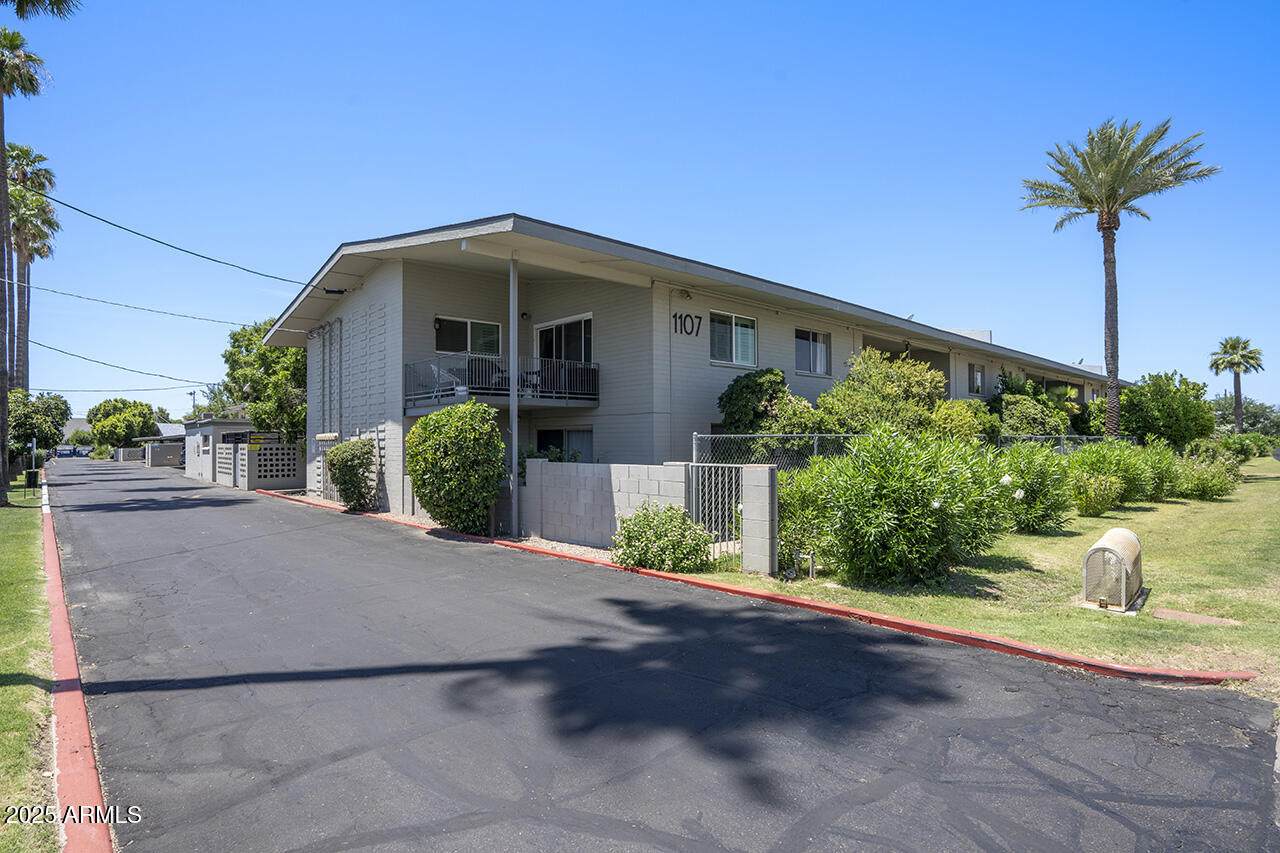 1107 Osborn Road - Photo 1