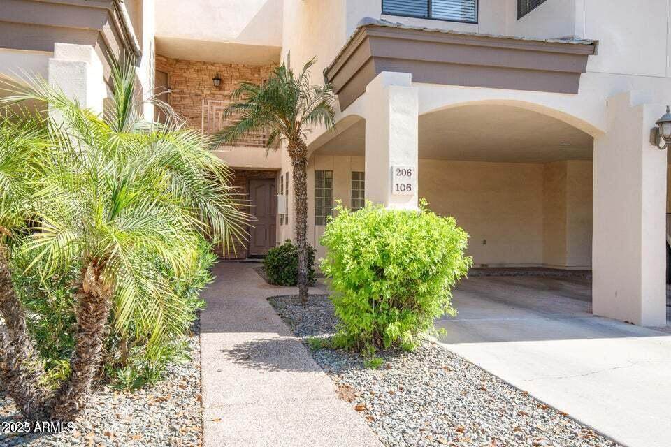3235 Camelback Road - Photo 1