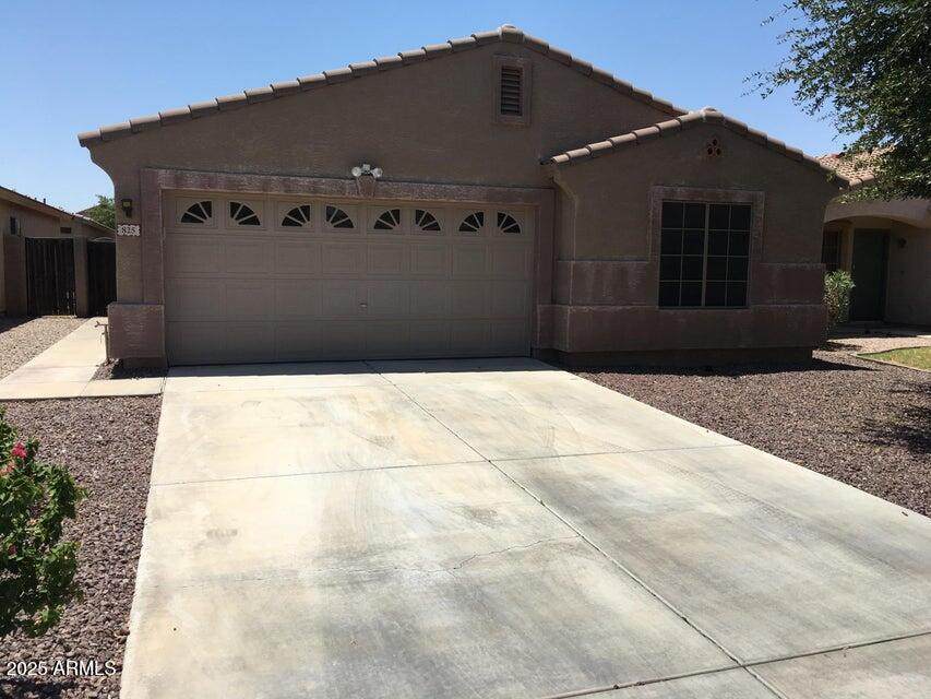 825 Lamonte Street - Photo 1