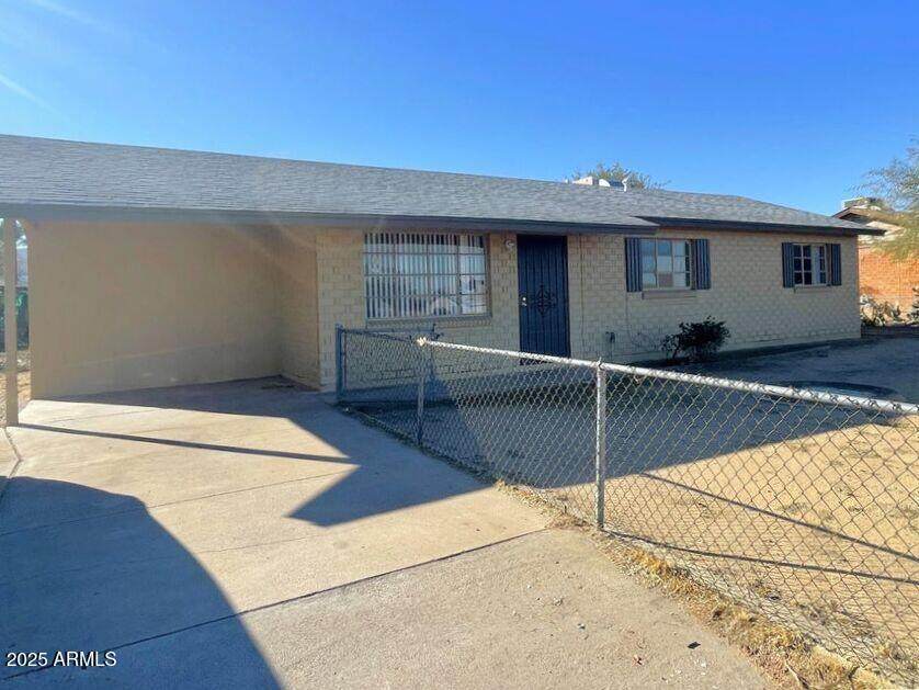 1749 Southern Avenue - Photo 1