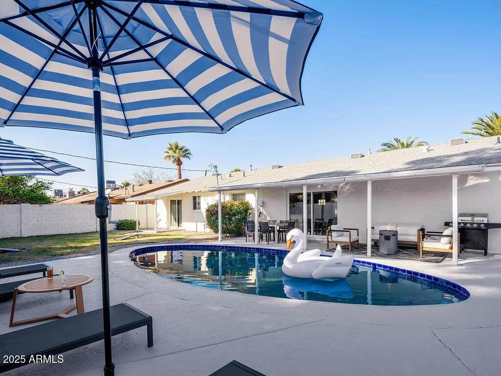 8335 Hubbell Street - Photo 1