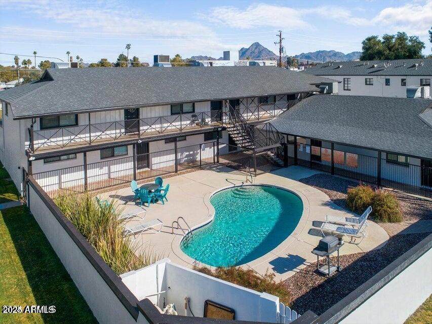 502 Mariposa Street - Photo 1