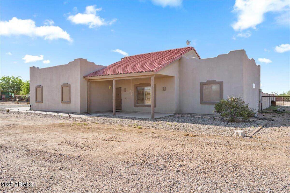 43756 Mendez Road - Photo 1