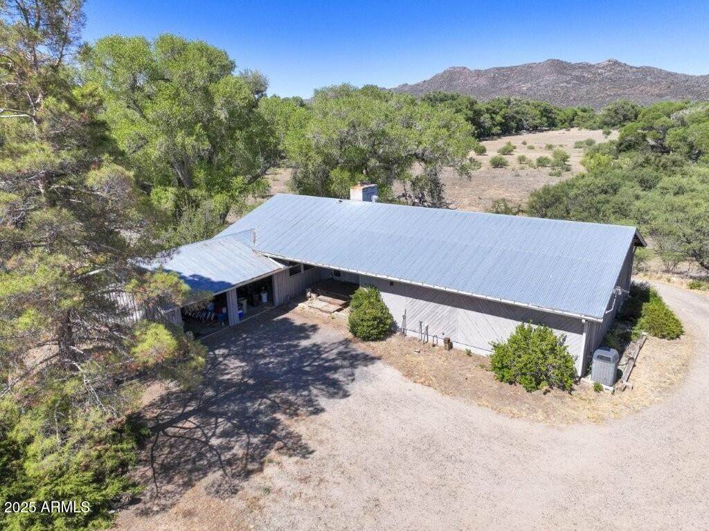12850 Cottonwood Lane - Photo 1