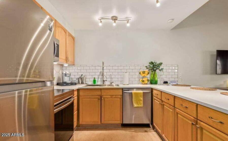 8055 Thomas Road - Photo 1