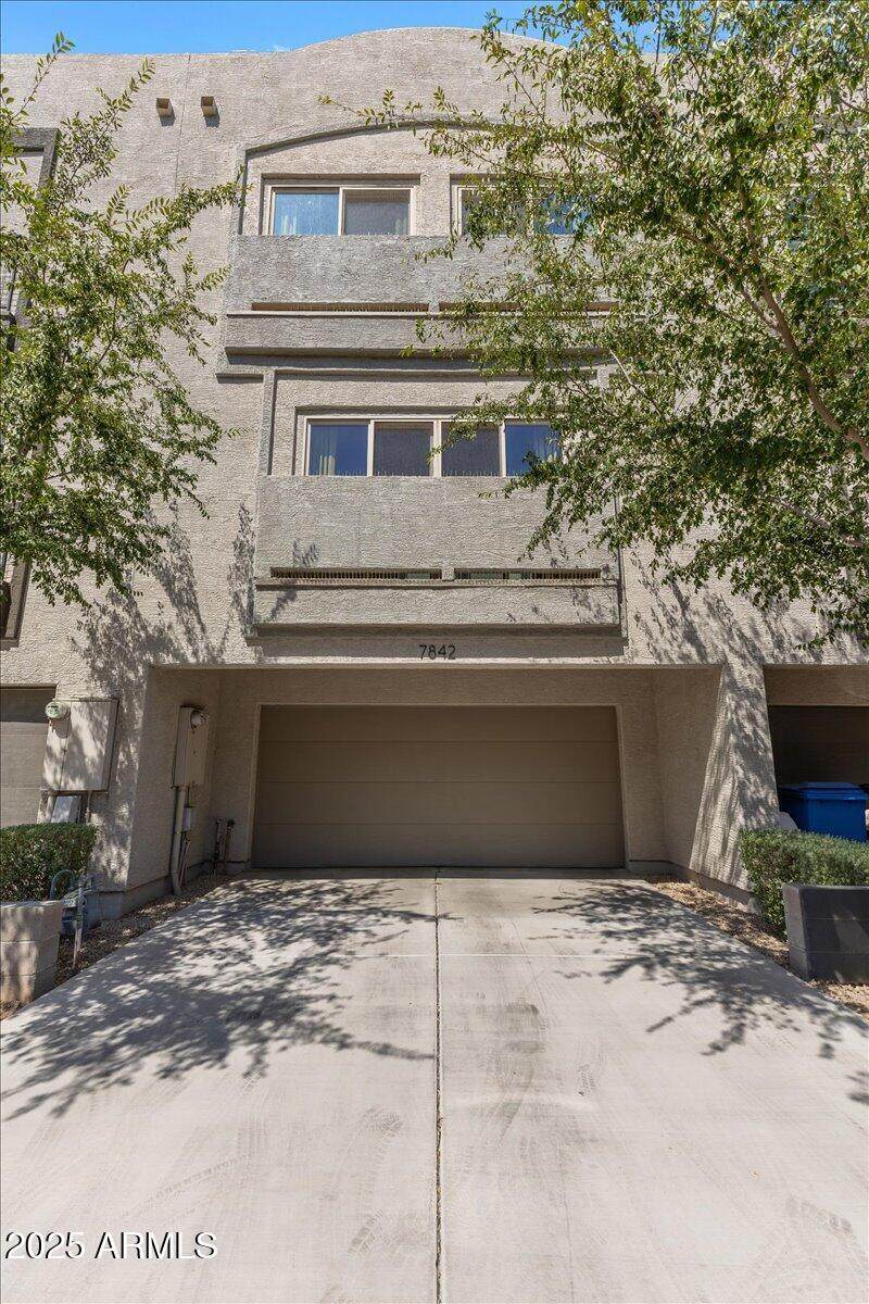 7842 20TH Glen - Photo 1