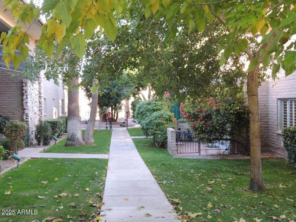 1901 Missouri Avenue - Photo 1