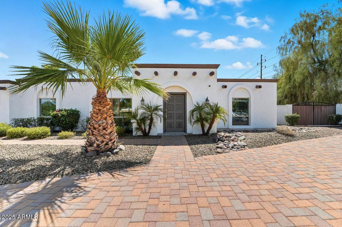 5601 Sweetwater Avenue - Photo 1