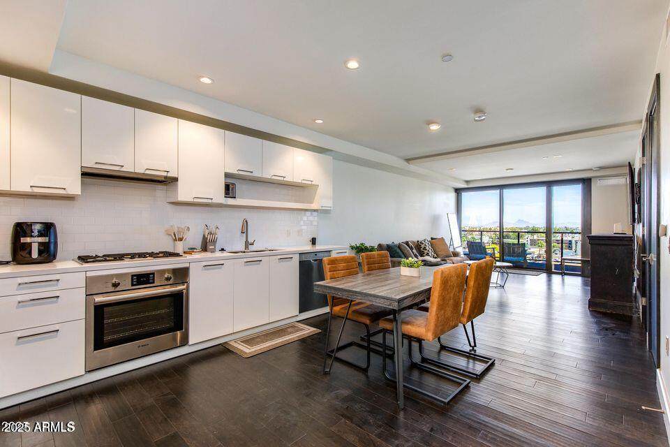 4422 75TH Street - Photo 1