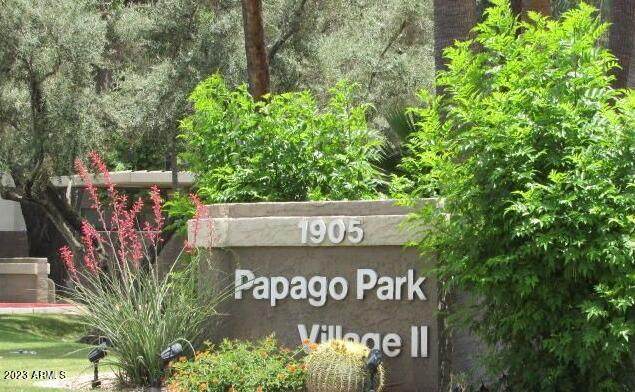 1905 University Drive - Photo 1