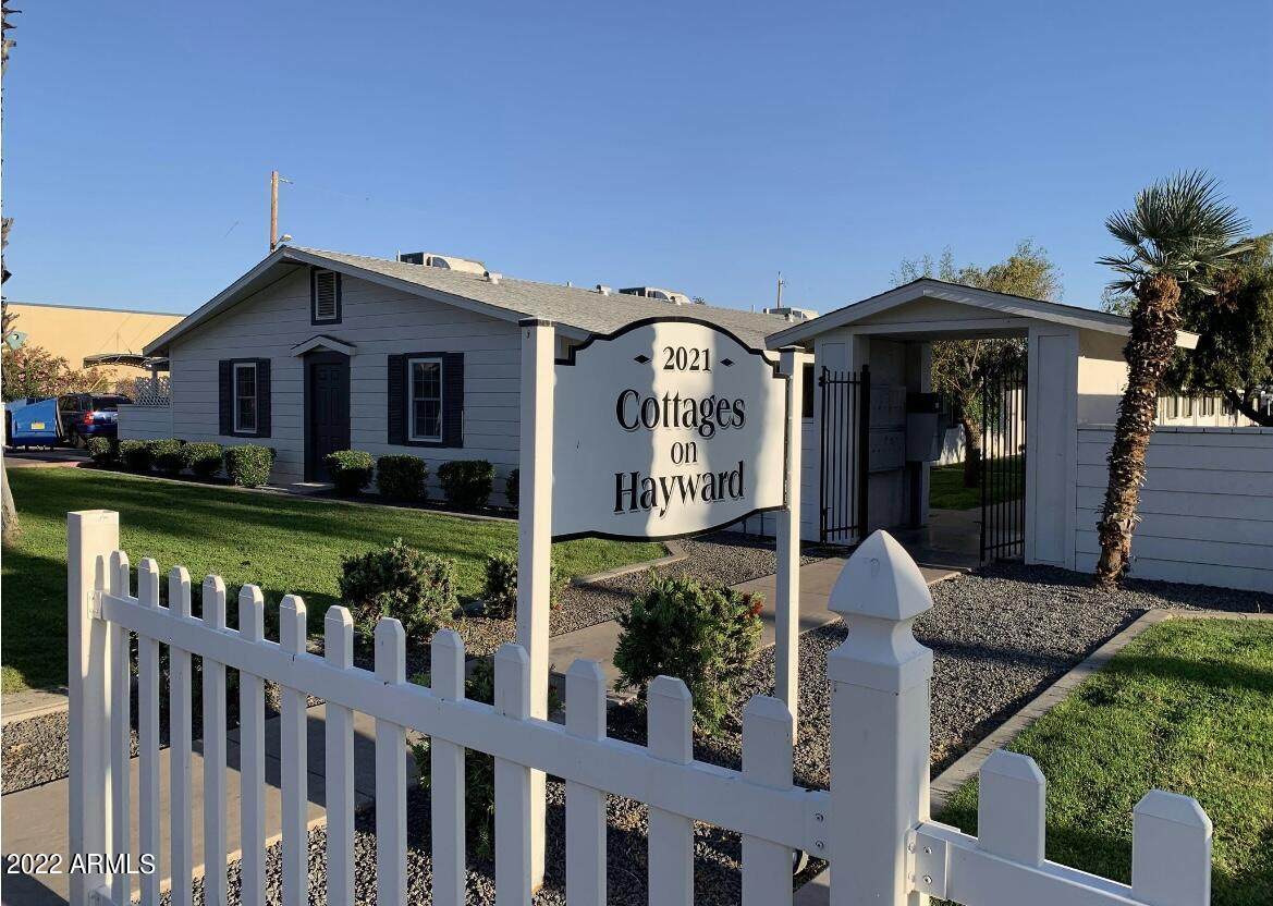 2021 Hayward Avenue - Photo 1