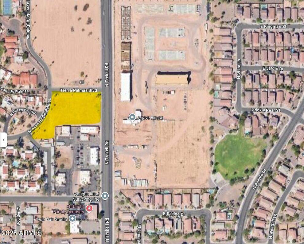 1944 Avenida De Palmas - Photo 1