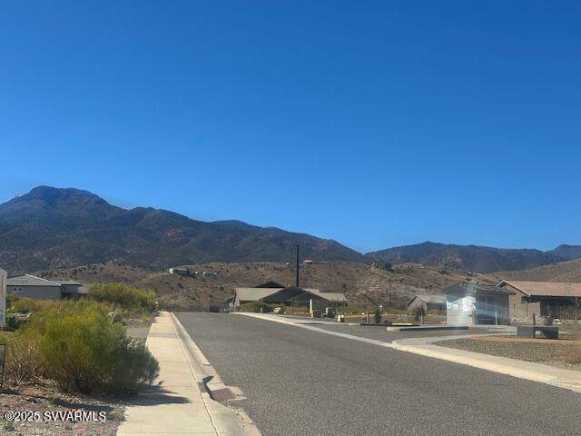 621 Skyline Boulevard - Photo 1