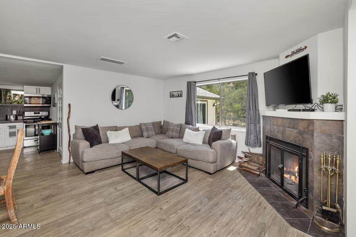 1822 Idylwild Road - Photo 1