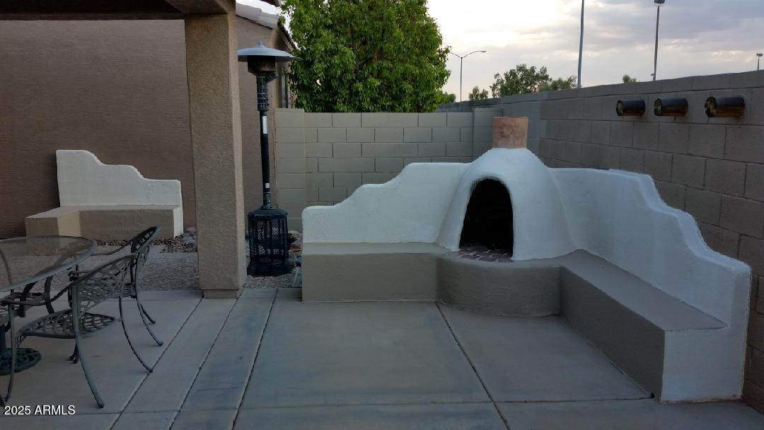 2050 Edgewater - Photo 1