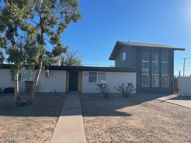 1705 6th Street - Photo 1