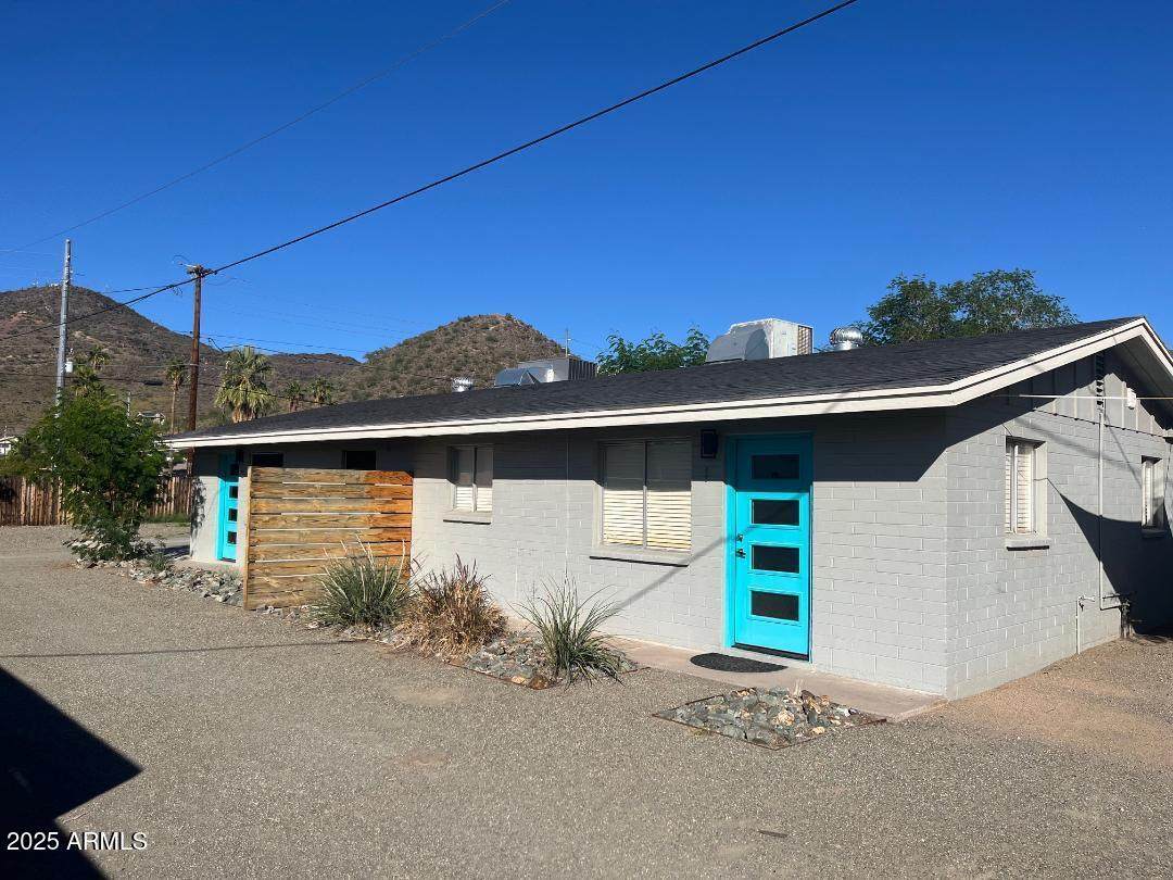 1322 North Lane - Photo 1