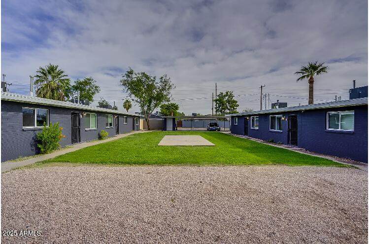 1231 Oleander Street - Photo 1
