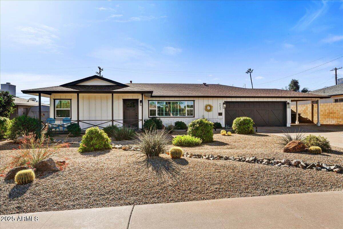 6637 Oak Street - Photo 1