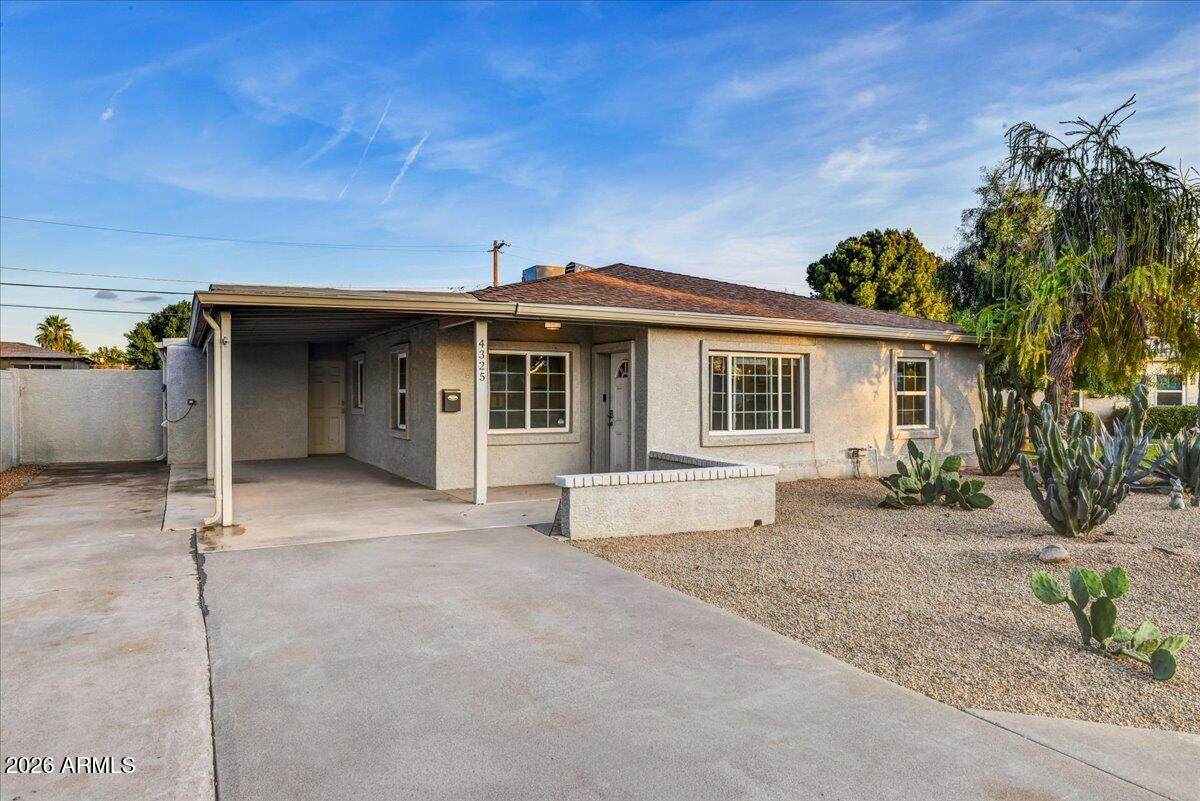 4325 19TH Place - Photo 1