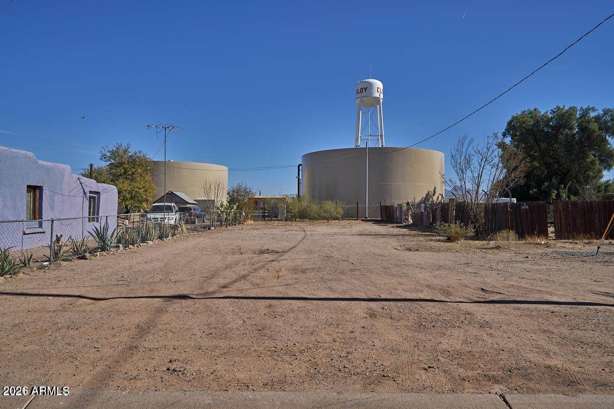 209 E Street - Photo 1