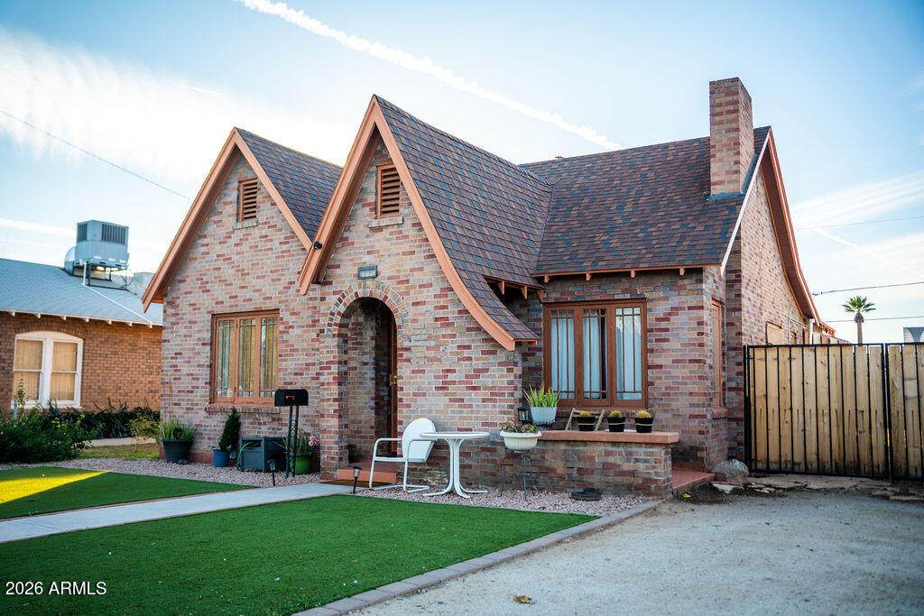1826 11TH Street - Photo 1