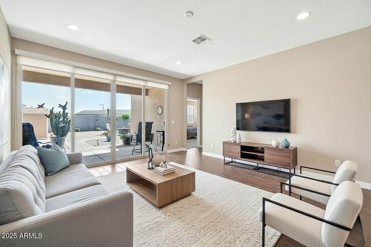 30199 Fairmount Avenue - Photo 1