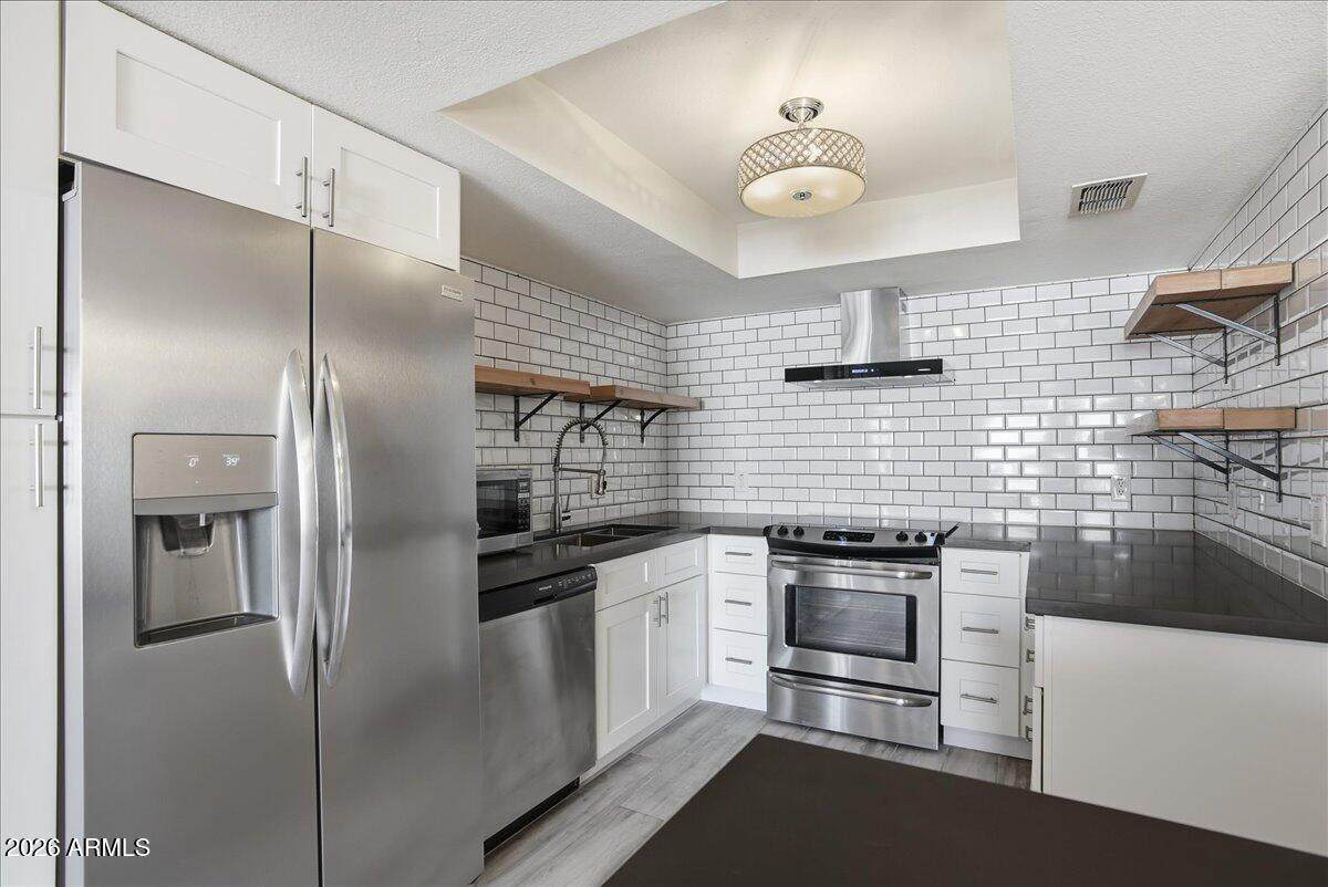 7910 Camelback Road - Photo 1